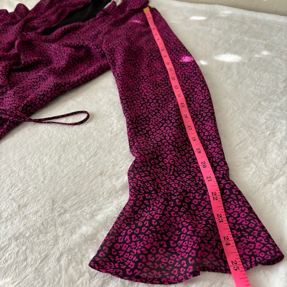WAYF Dress Maddie Ruffled Wrap Dress, Pink/Black Size L - Picture 15 of 15